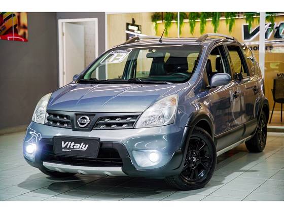 NISSAN LIVINA 1.8 SL X-GEAR 16V FLEX 4P AUTOMÁTICO